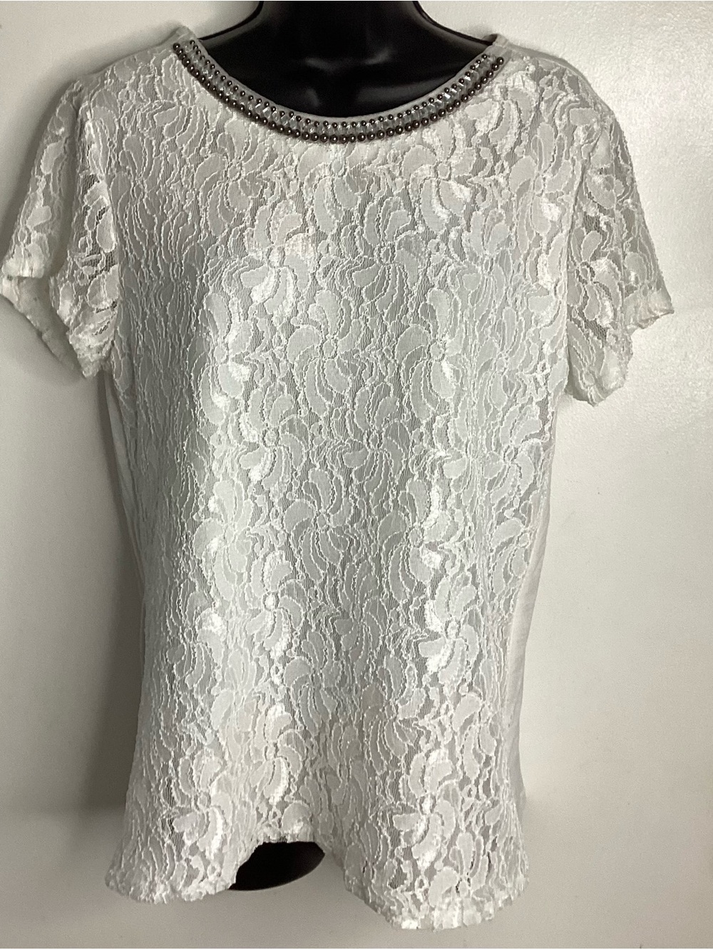 Agenda White Lace Short Sleeve Top with Beaded Neckline XLP